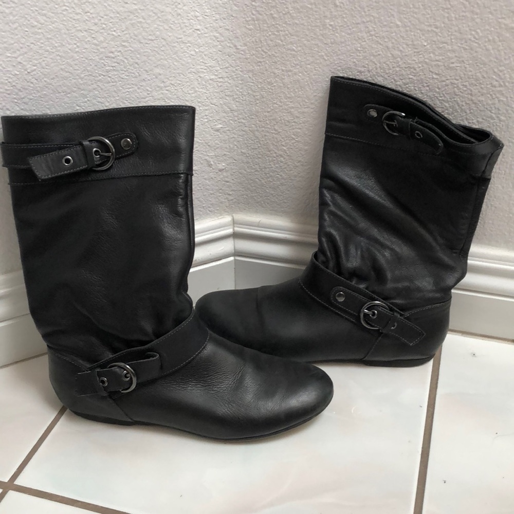 Black boots